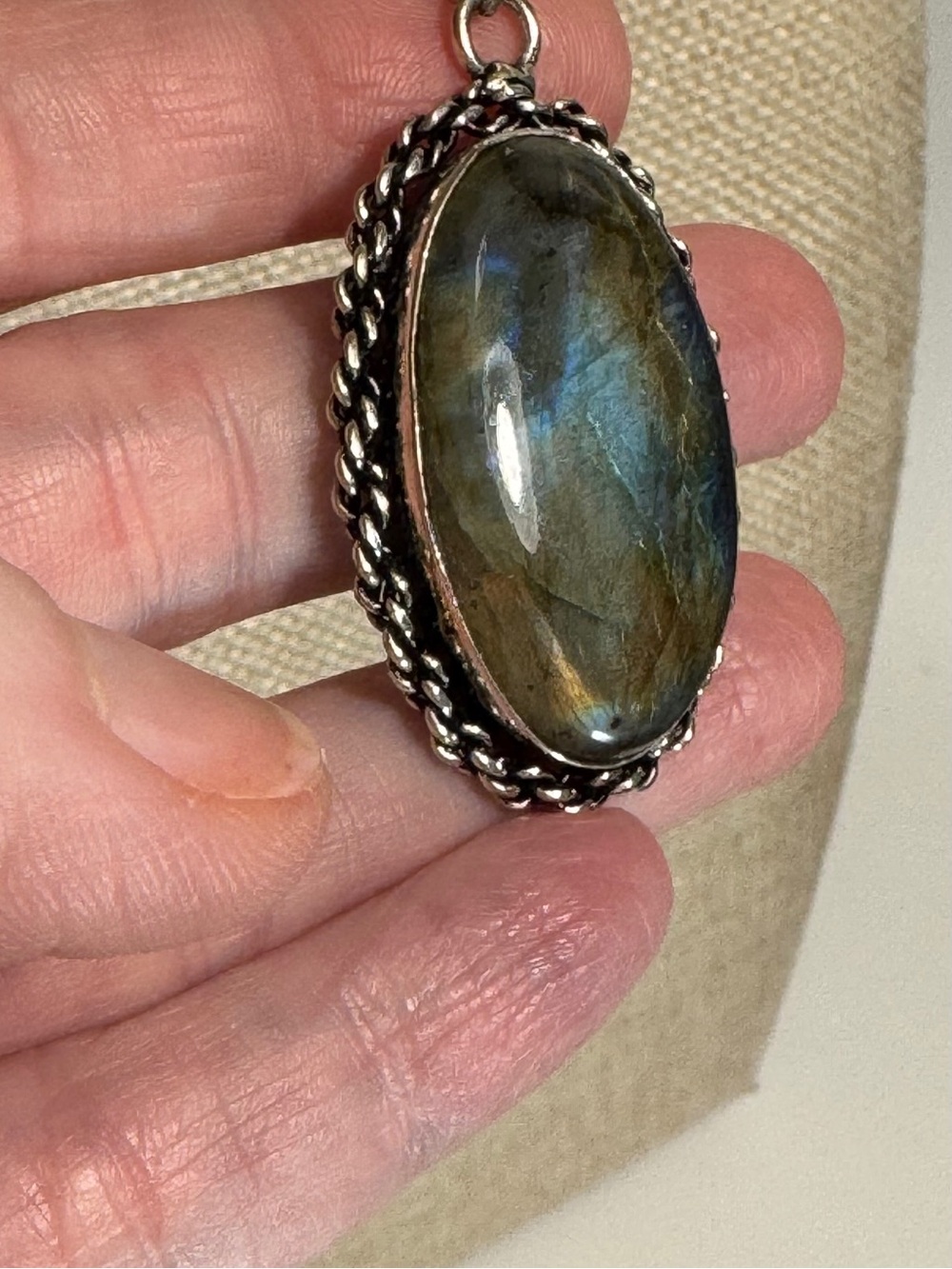 Labradorite 925 Sterling Silver Oval Pendant Necklace Blue Flash - Picture 5 of 6